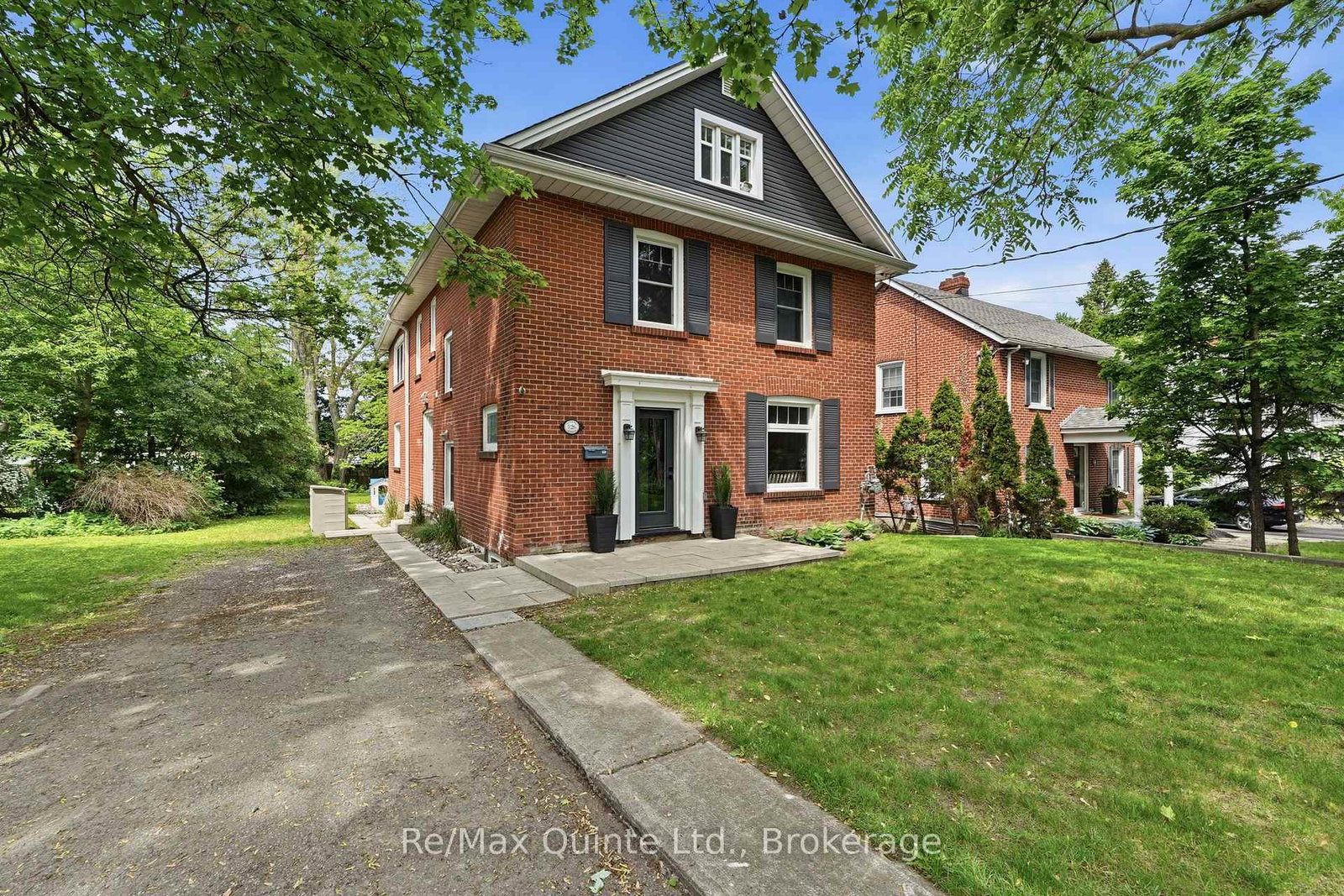 126-dufferin-avenue-belleville-ontario-x13437768