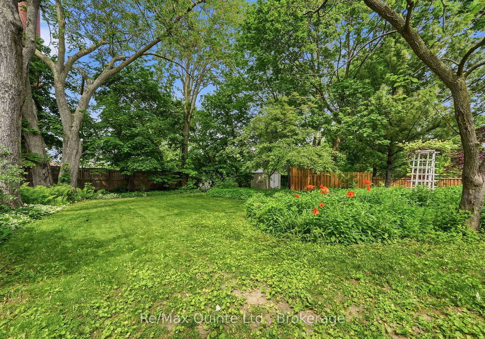 126-dufferin-avenue-belleville-ontario-x13437768