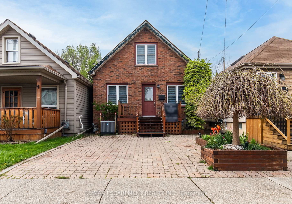 14-cambridge-avenue-hamilton-ontario-x13437808