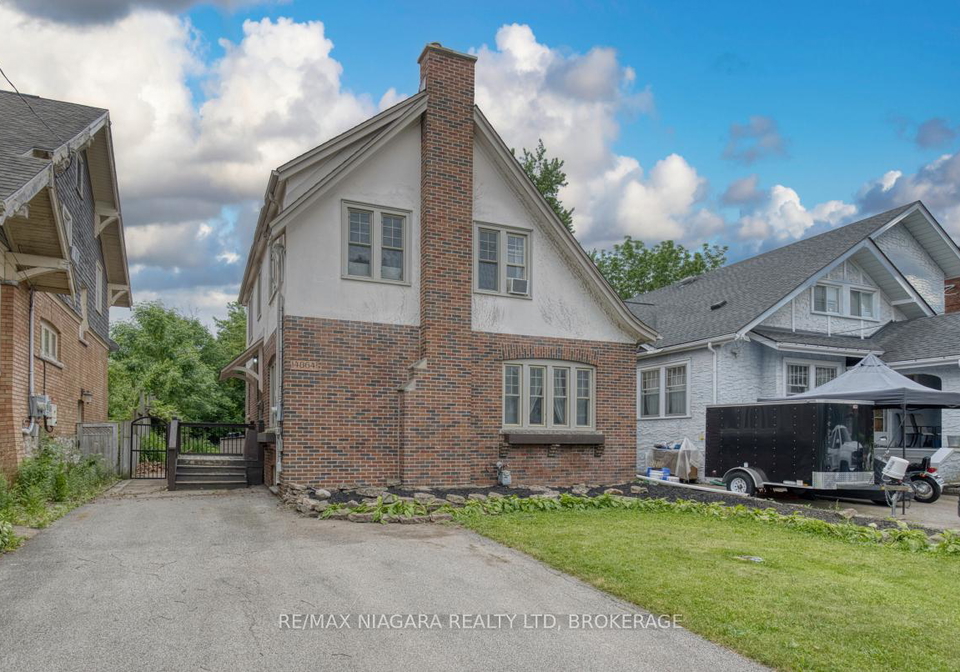 4864-simcoe-street-niagara-falls-ontario-x13437832