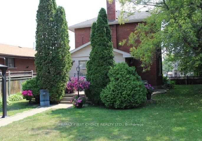 310-algoma-street-n-thunder-bay-ontario-x13437846