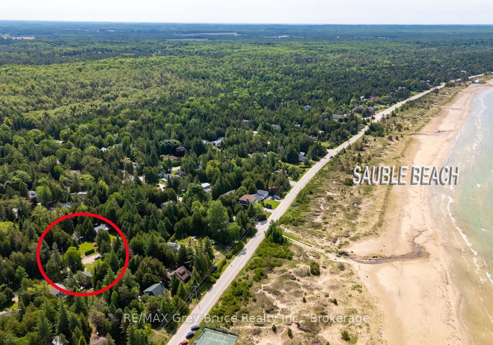 11-eldridge-avenue-south-bruce-peninsula-ontario-x13437918