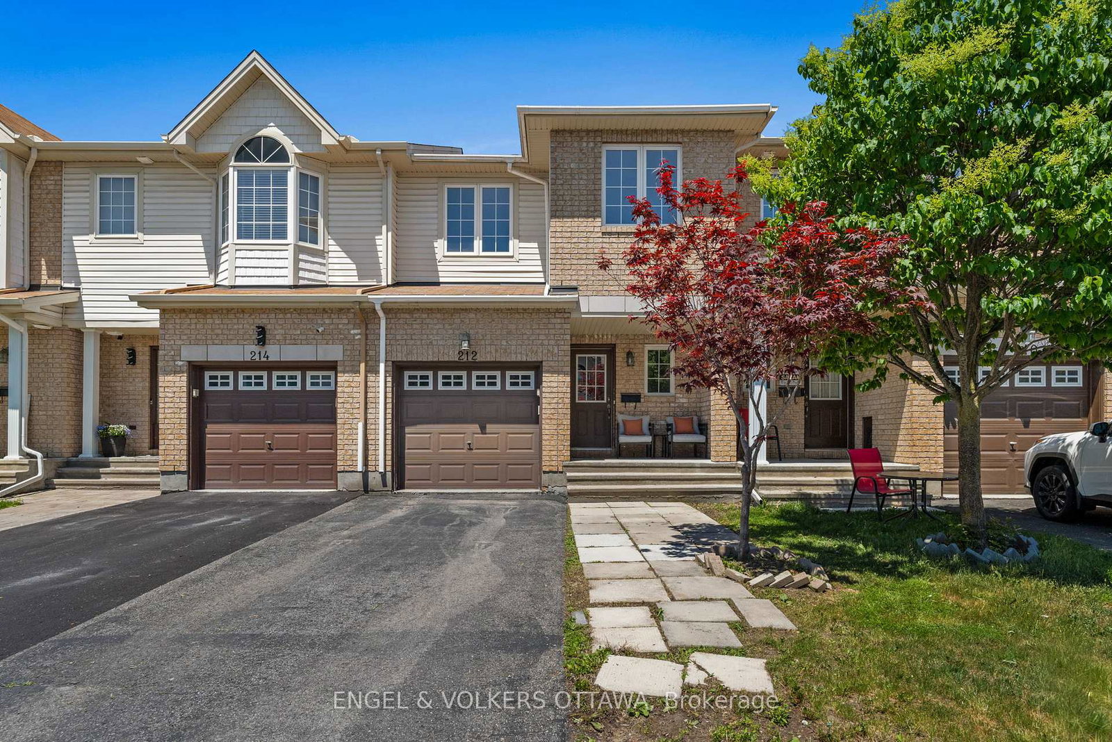 212-macoun-circle-ottawa-ontario-x13437934