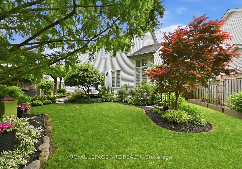 15-brigantine-court-st-catharines-ontario-x13437946