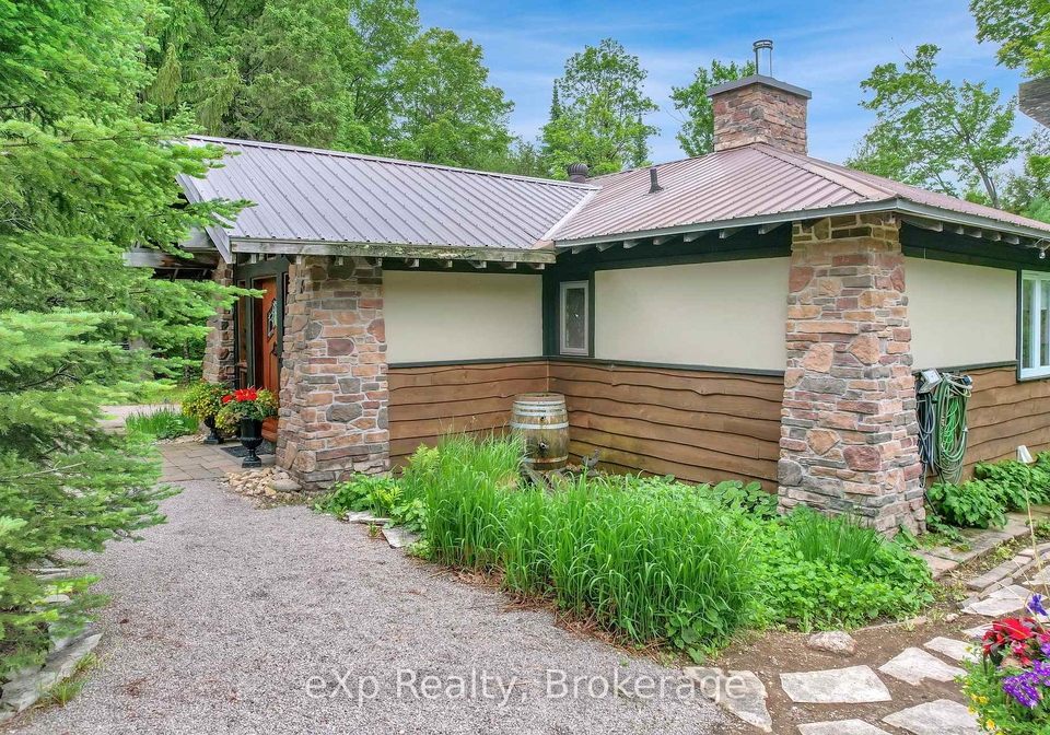 633598-artemesia-glenelg-townline-west-grey-ontario-x13438012