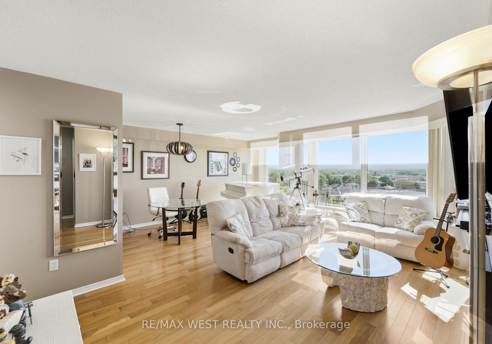 81-scott-street-st-catharines-ontario-x13438060