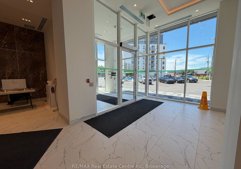 33-erie-avenue-brantford-ontario-x13438206