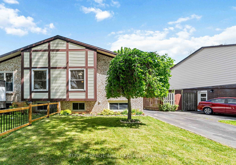 6583-harmony-avenue-niagara-falls-ontario-x13438304
