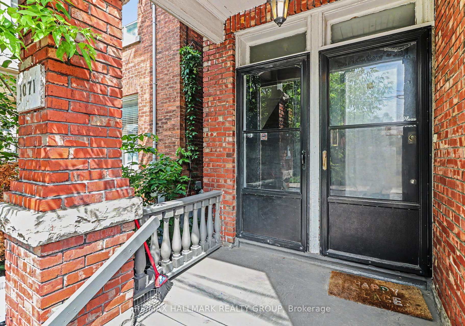 1071-gladstone-avenue-ottawa-ontario-x13438444