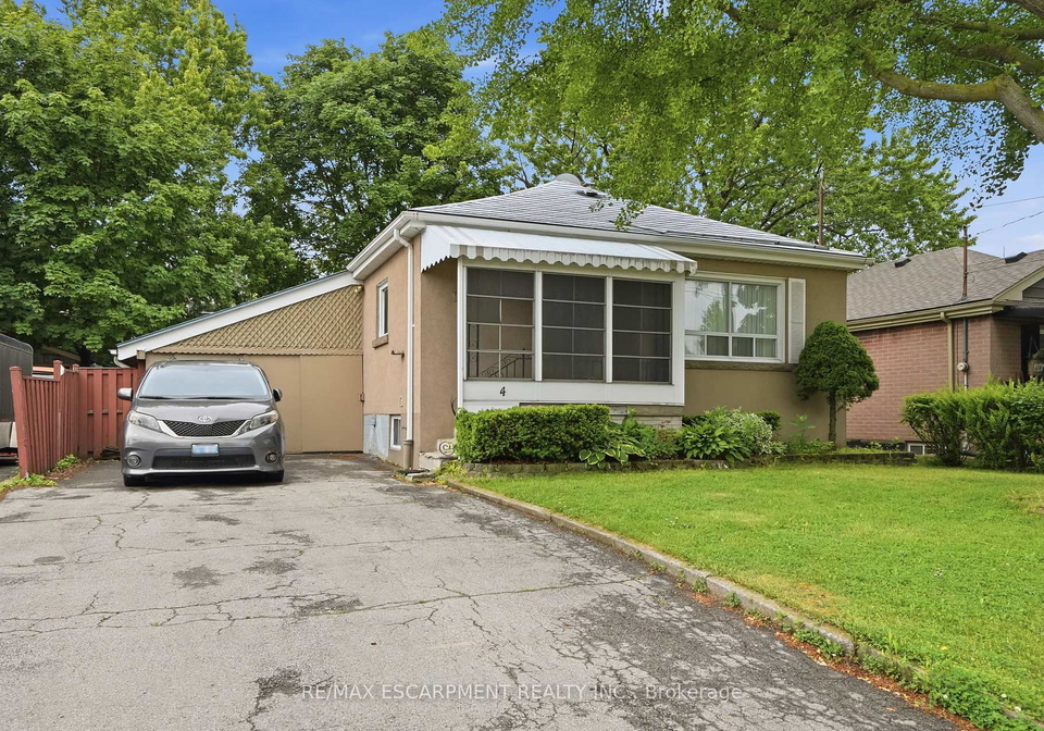 4-duncombe-drive-hamilton-ontario-x13438690