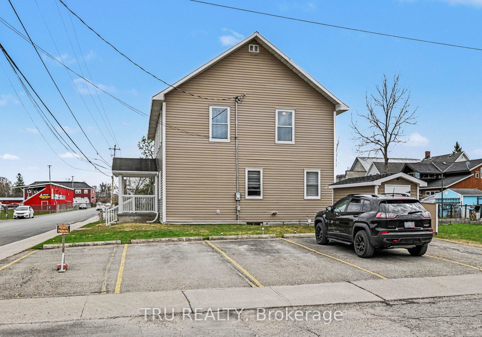 186-water-street-mississippi-mills-ontario-x13438802