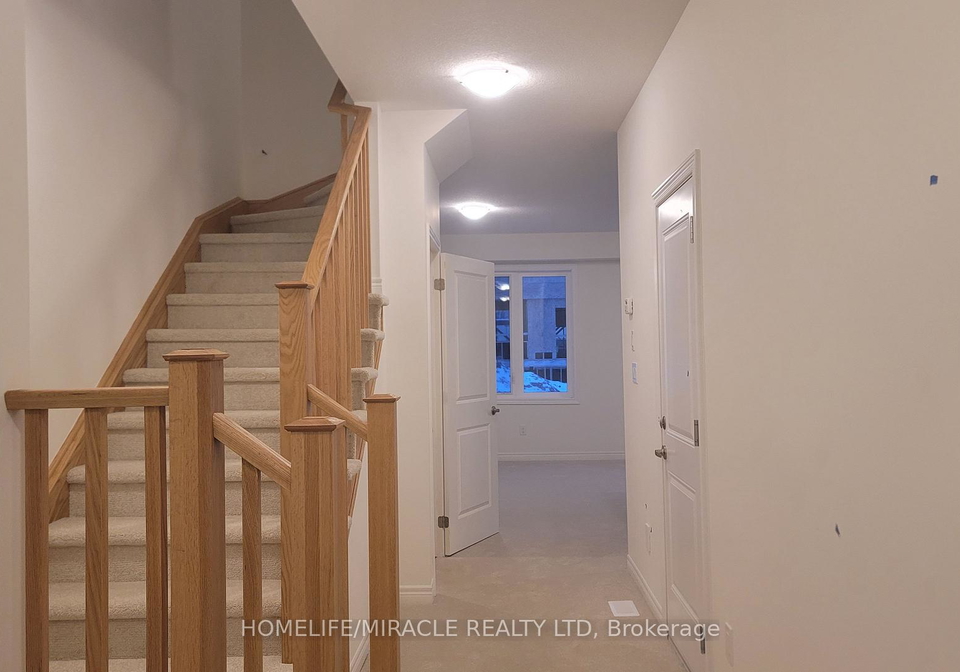 22-vickers-road-hamilton-ontario-x13438950