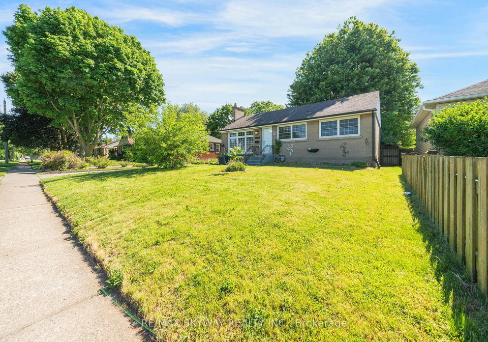 6604-locus-avenue-niagara-falls-ontario-x13439080