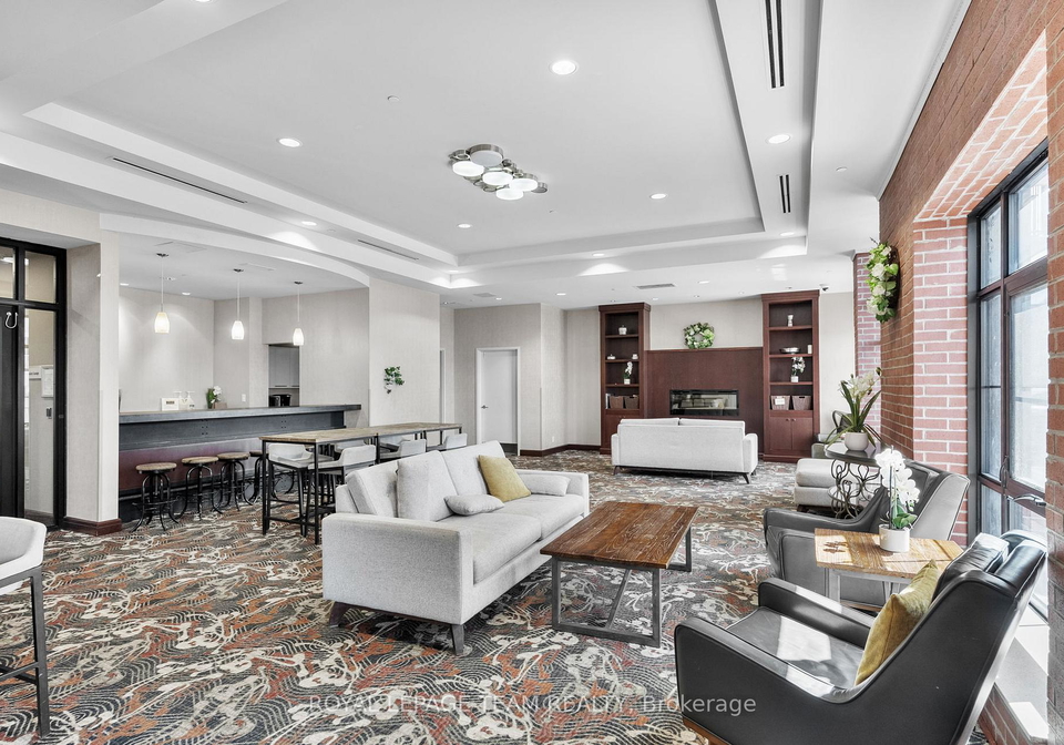 555-anand-private-ottawa-ontario-x13439268