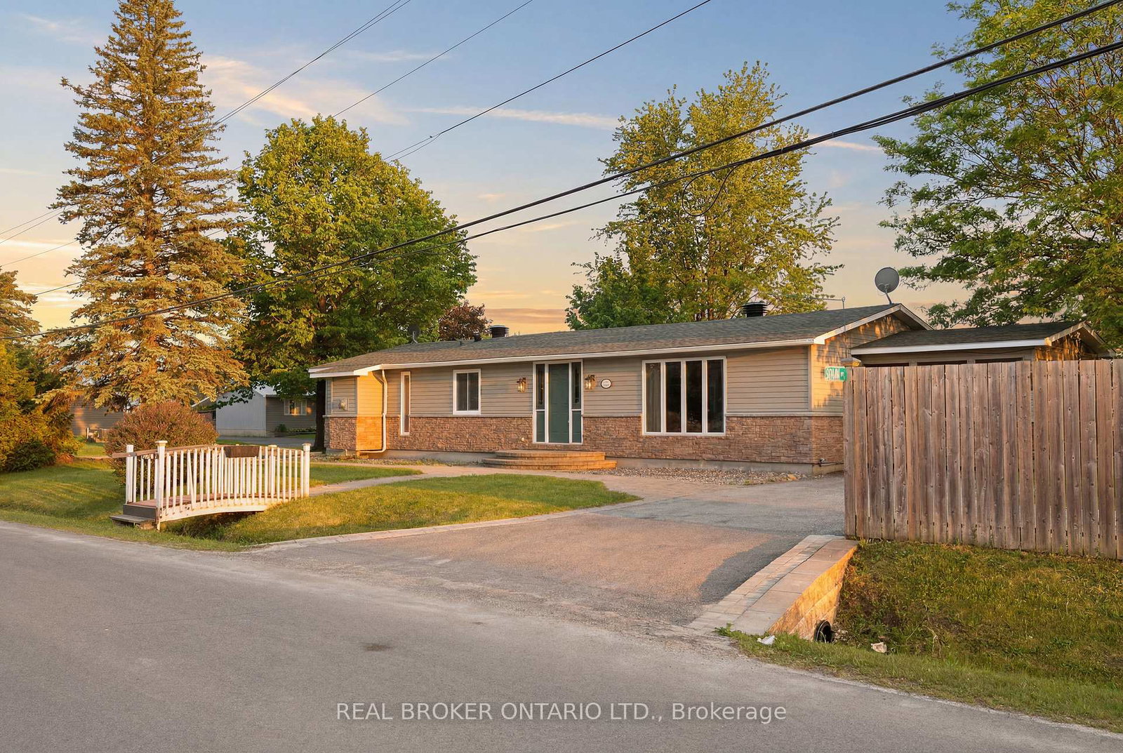 606-lydia-street-n-north-grenville-ontario-x13439438