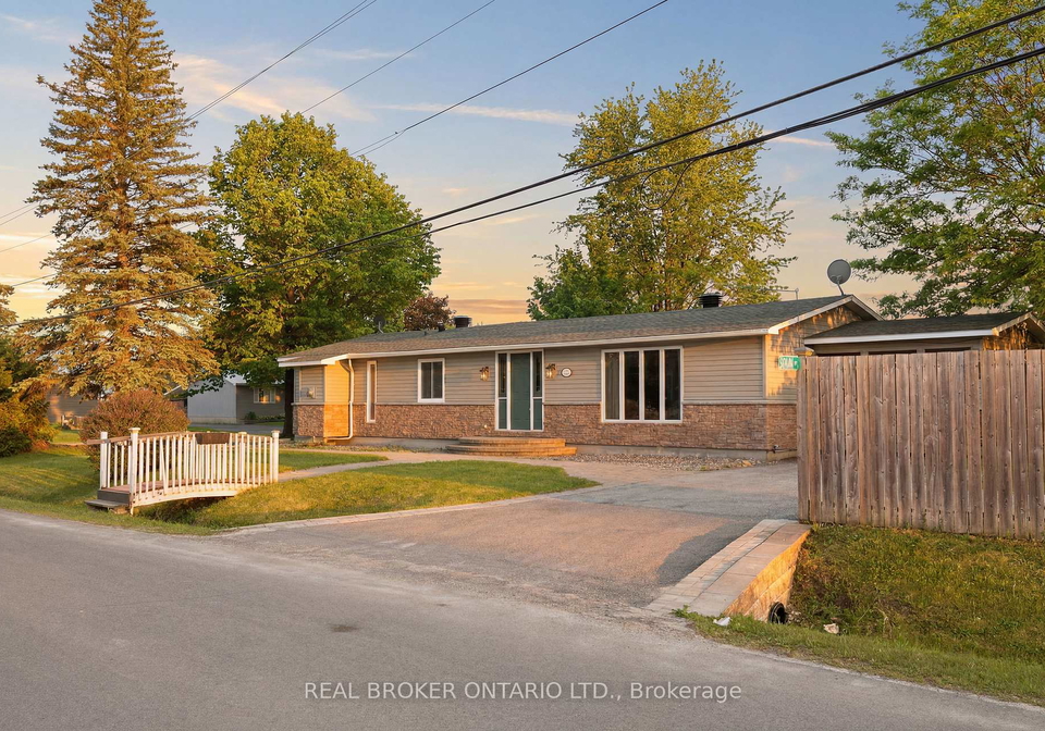 606-lydia-street-n-north-grenville-ontario-x13439438