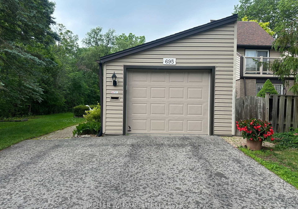 695-woodcrest-boulevard-london-south-ontario-x13439484