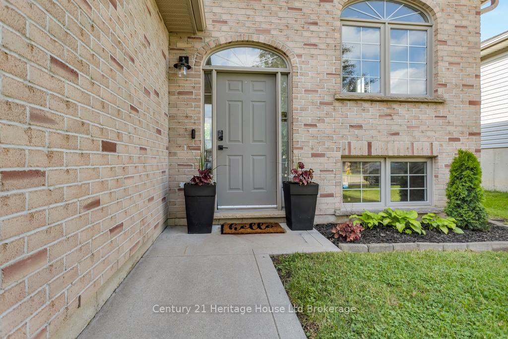 14-herford-street-tillsonburg-ontario-x13439652