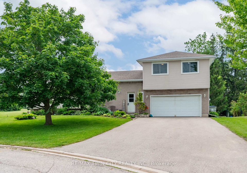 2069-wendell-court-perth-east-ontario-x13439656