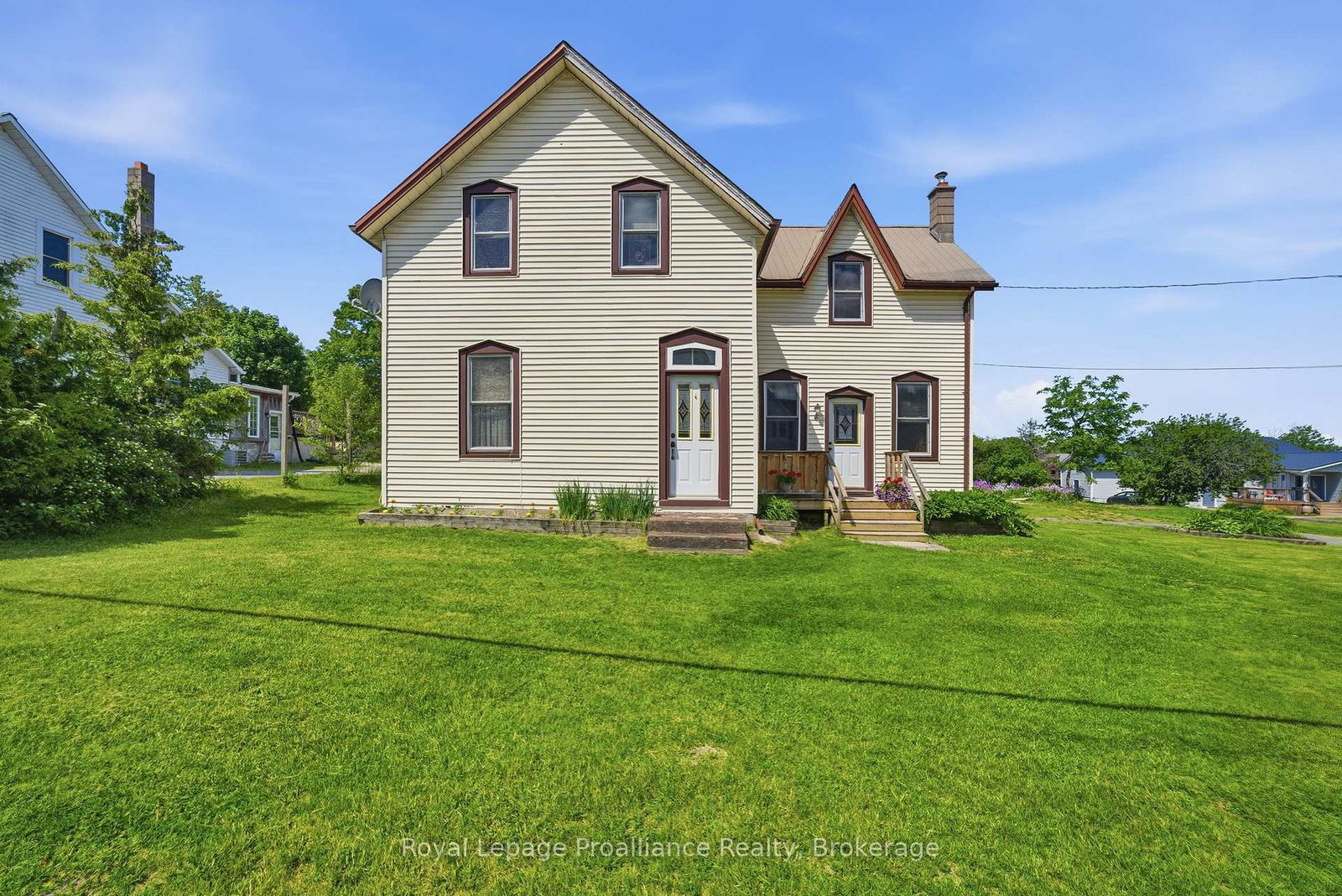 89-county-road-29-prince-edward-county-ontario-x13439734
