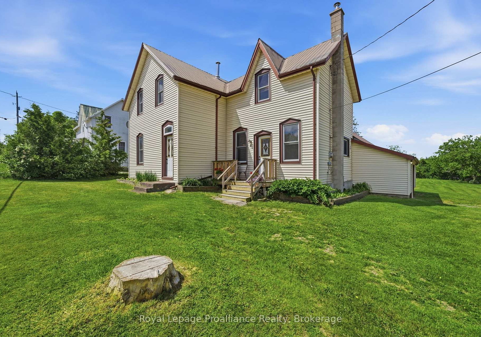 89-county-road-29-prince-edward-county-ontario-x13439734