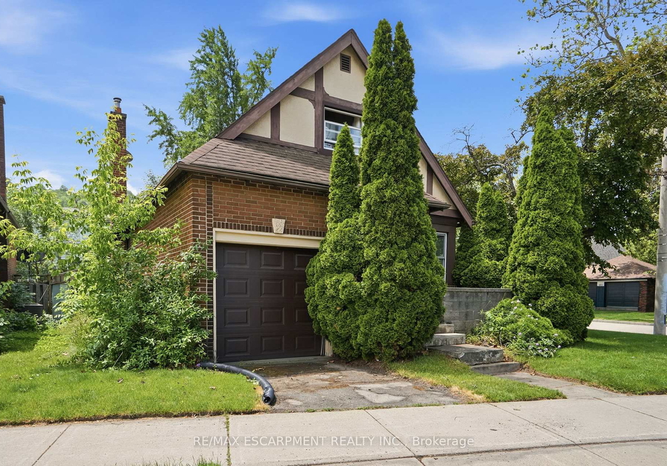 1642-king-street-e-hamilton-ontario-x13439778