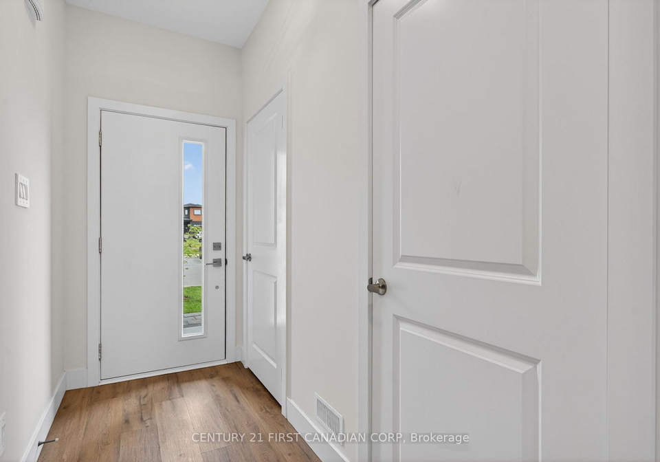 1595-capri-crescent-london-north-ontario-x13439958