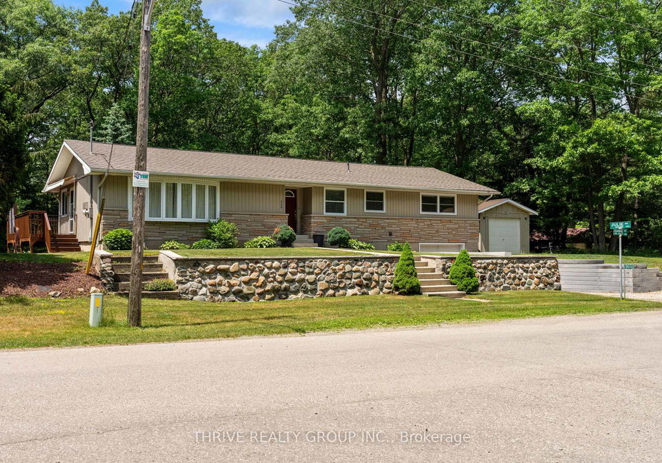 9650-joanne-avenue-lambton-shores-ontario-x13439982