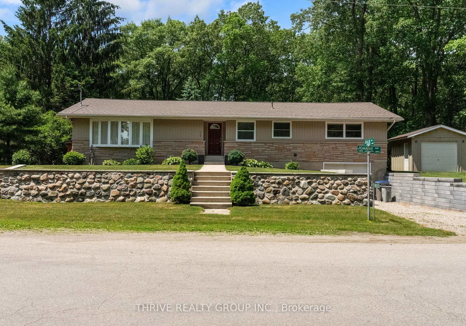 9650-joanne-avenue-lambton-shores-ontario-x13439982