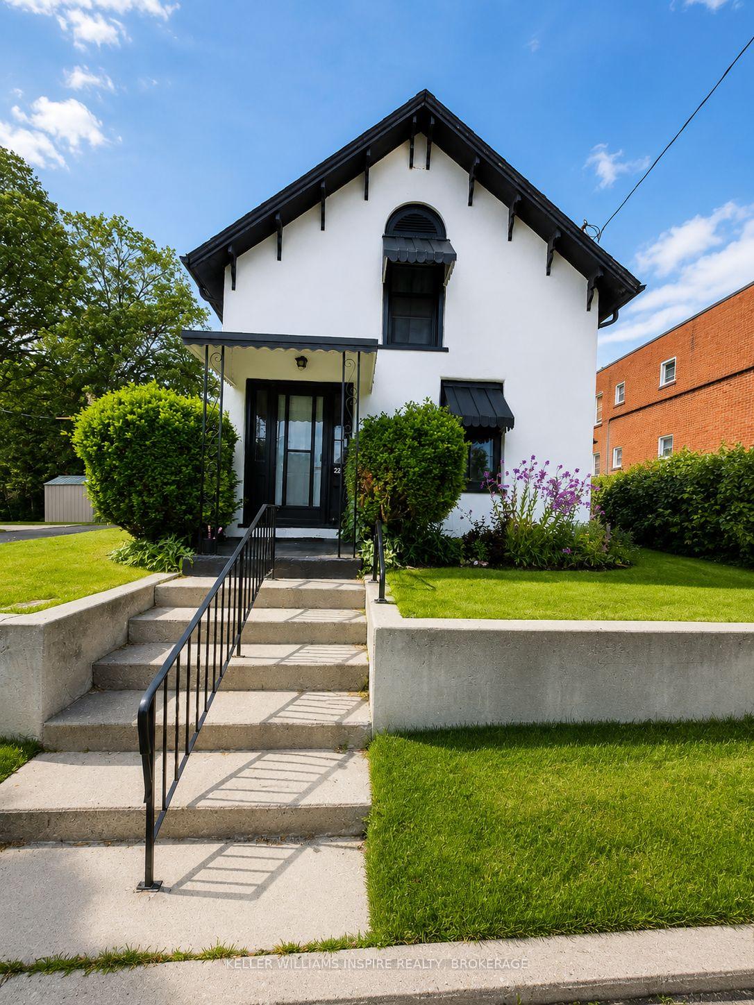 22-mccoll-street-quinte-west-ontario-x13440054