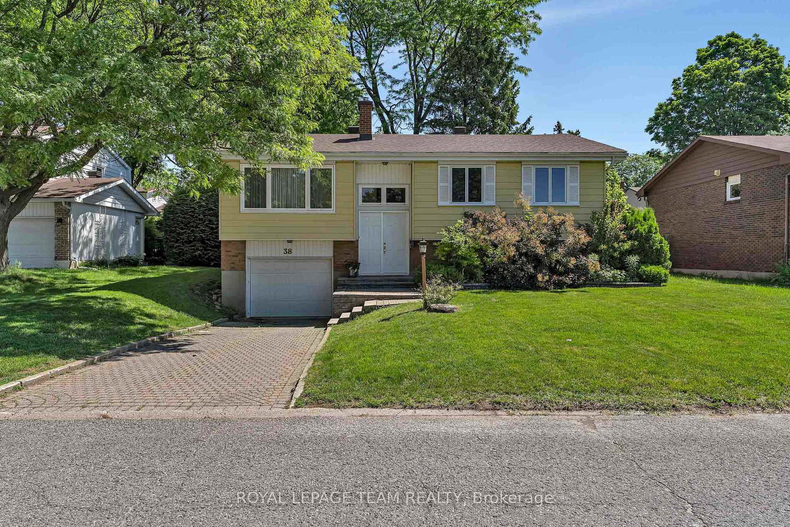 38-elmbank-crescent-ottawa-ontario-x13440126