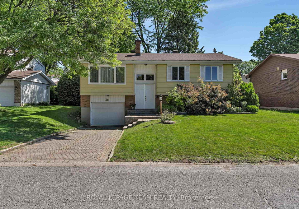 38-elmbank-crescent-ottawa-ontario-x13440126