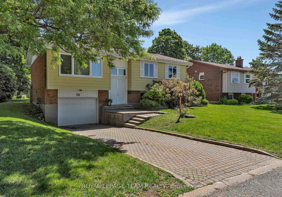 38-elmbank-crescent-ottawa-ontario-x13440126
