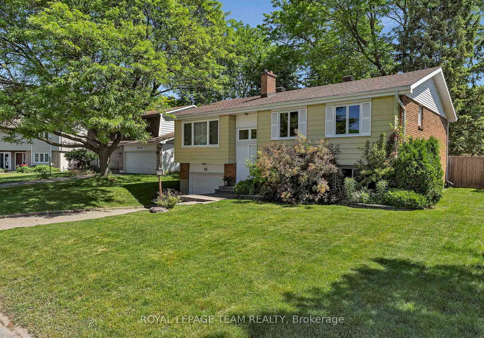 38-elmbank-crescent-ottawa-ontario-x13440126