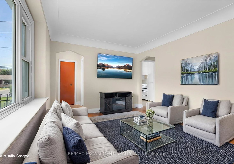 128-east-39th-street-hamilton-ontario-x13440156