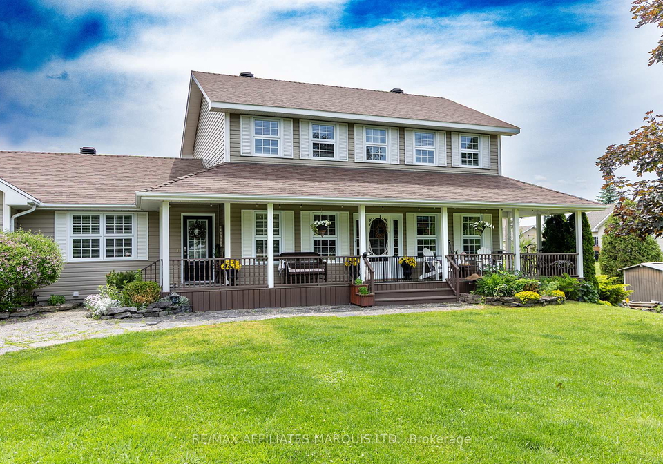 12118-lakeshore-drive-south-dundas-ontario-x13440172