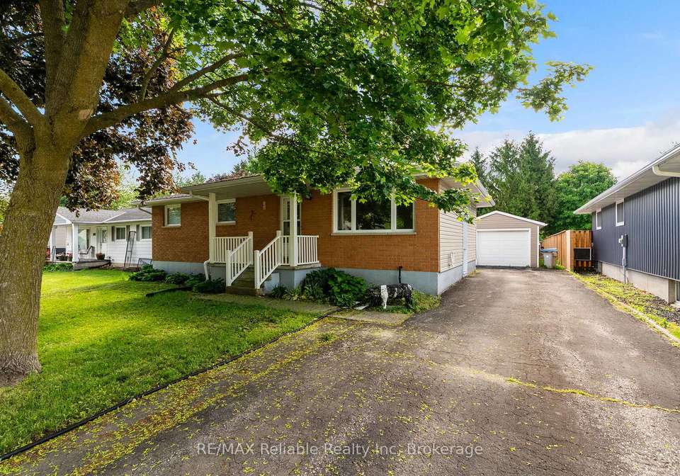 182-jarvis-street-s-huron-east-ontario-x13440736