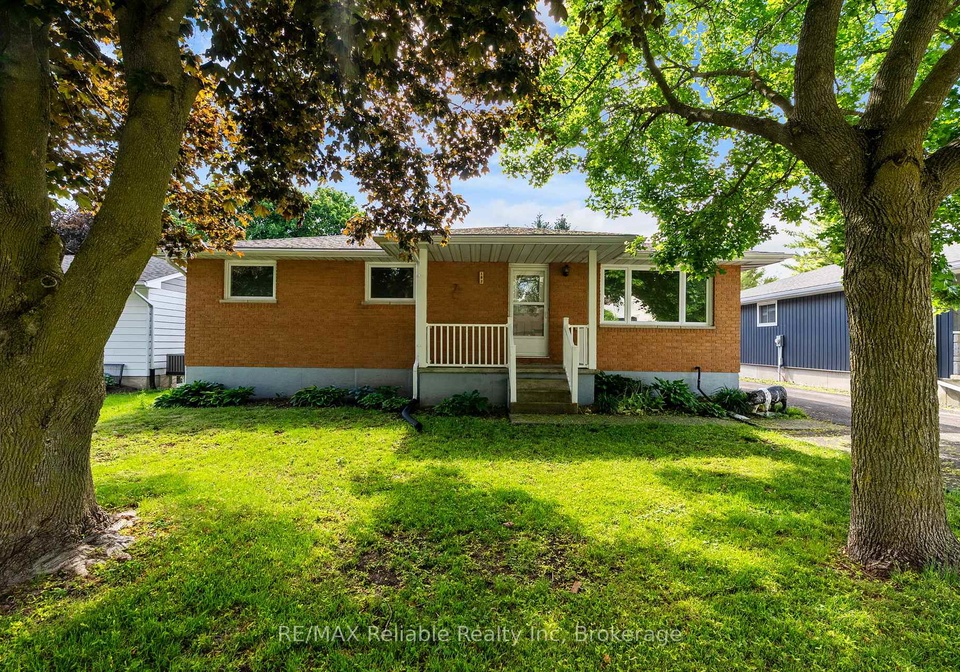 182-jarvis-street-s-huron-east-ontario-x13440736
