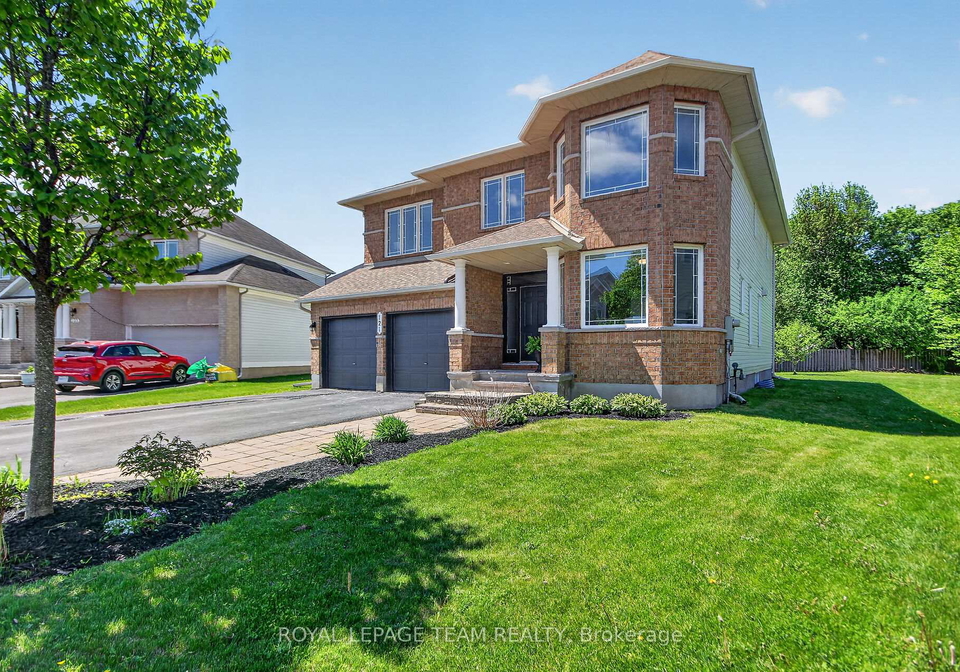 121-muskego-crescent-kanata-ontario-x13440840