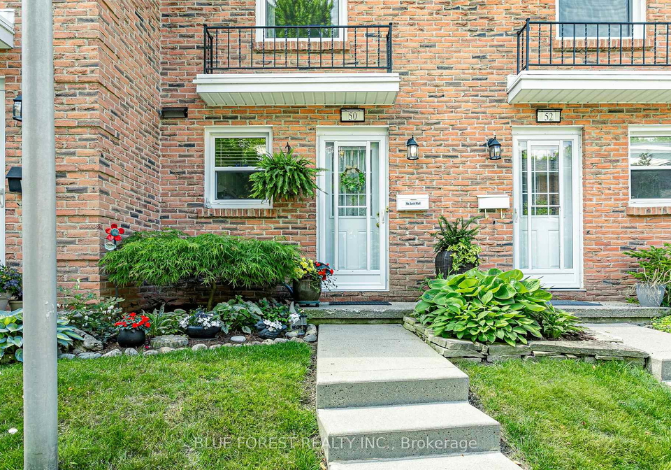 1385-commissioners-road-w-london-south-ontario-x13440858
