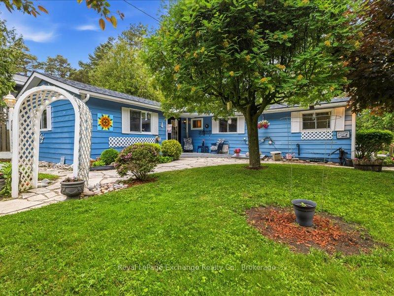 14-mitchell-drive-kincardine-ontario-x13440920