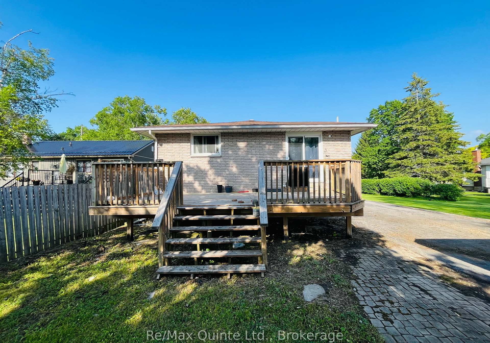 10-shamrock-road-belleville-ontario-x13440942