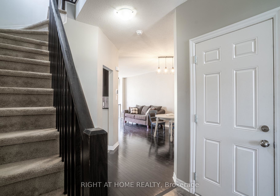 712-brian-good-avenue-ottawa-ontario-x13441042