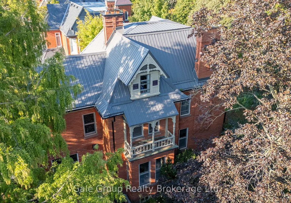 105-vansittart-avenue-woodstock-ontario-x13441074