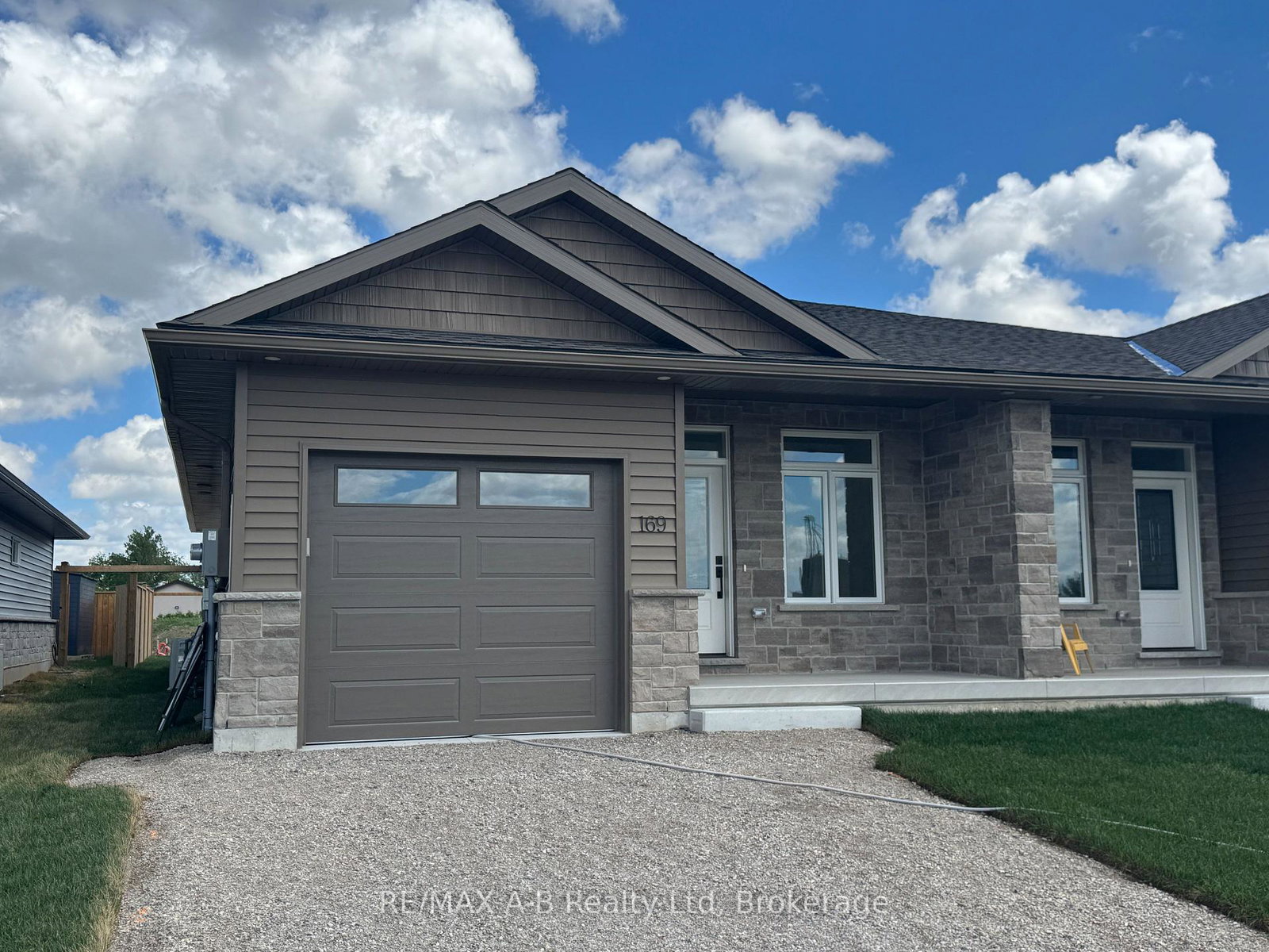 169-wimpole-street-west-perth-ontario-x13441138