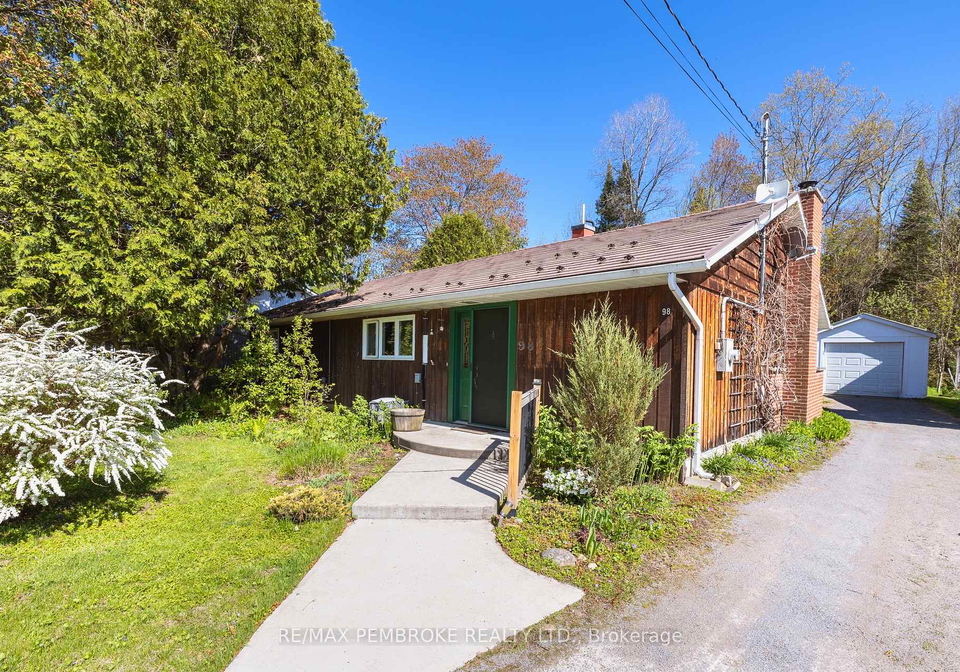 98-glendale-avenue-deep-river-ontario-x13441140