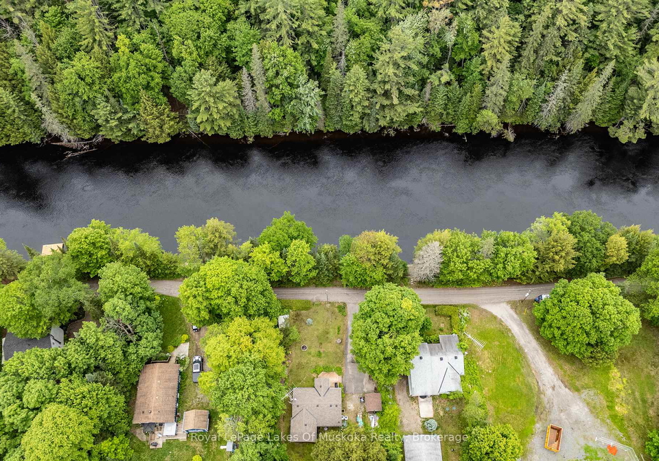 1136-springdale-shores-private-bracebridge-ontario-x13441144