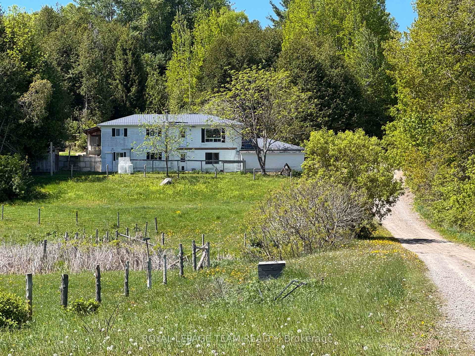 20473-highway-17-highway-whitewater-region-ontario-x13441148