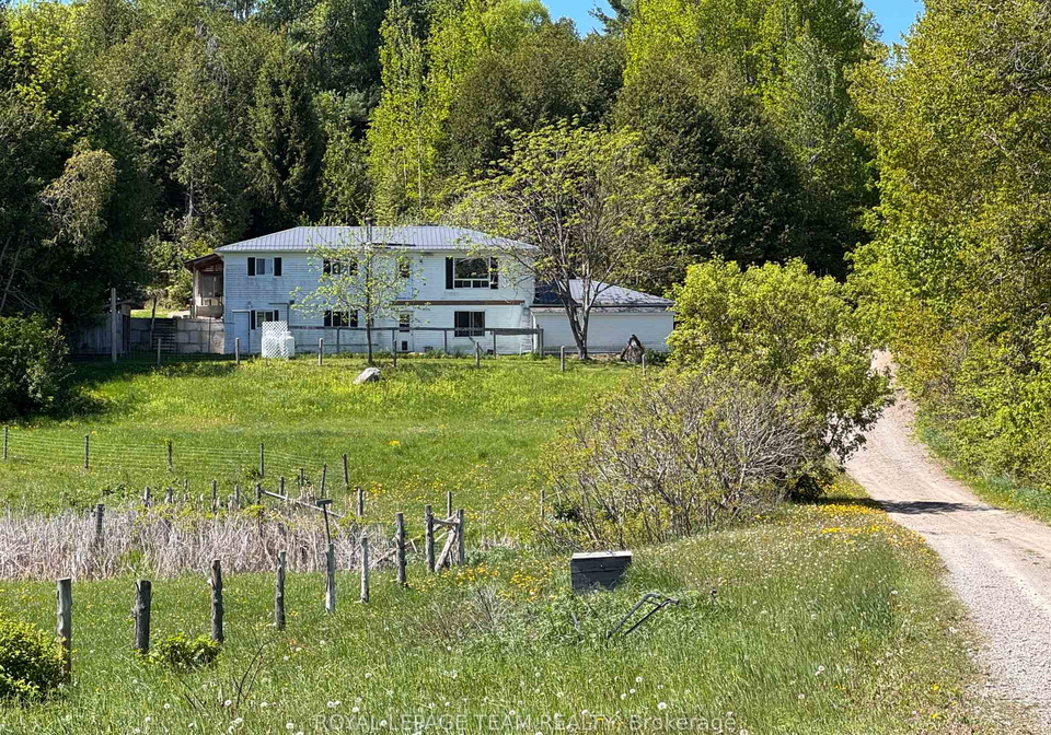20473-highway-17-highway-whitewater-region-ontario-x13441148