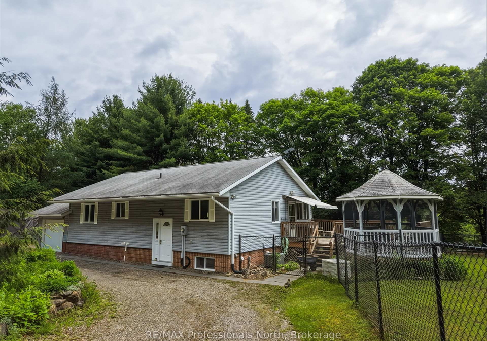 1020-colony-road-bracebridge-ontario-x13441236